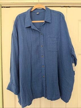 Old Navy Relaxed Blue Button-Down Shirt